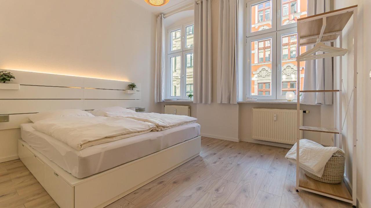 Cityapartment - 53 M², 2 Zimmer, Zentral, Netflix, Kueche, Waschmaschine Cottbus Exteriör bild