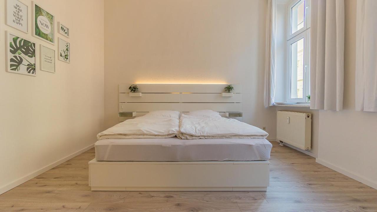 Cityapartment - 53 M², 2 Zimmer, Zentral, Netflix, Kueche, Waschmaschine Cottbus Exteriör bild