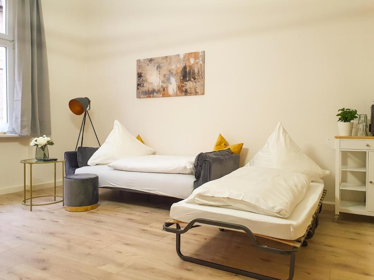Cityapartment - 53 M², 2 Zimmer, Zentral, Netflix, Kueche, Waschmaschine Cottbus Exteriör bild